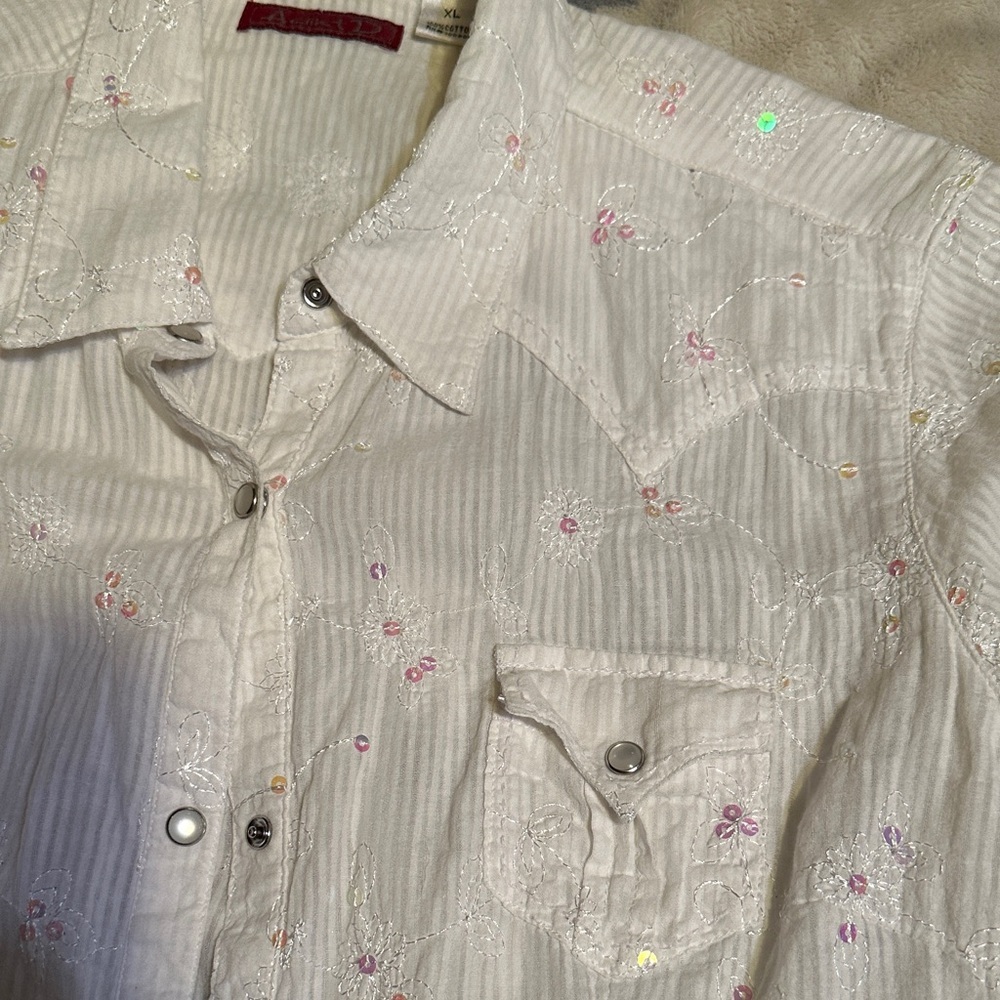 Adiktd White Button Down Shirt with Subtle Pink Accents
